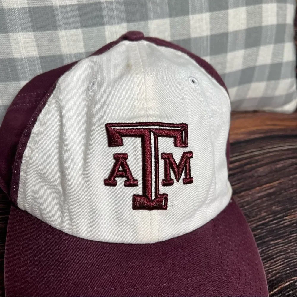 Texas A & M‎ Aggies Hat Ball Cap Fitted Adult Size Medium Maroon Football